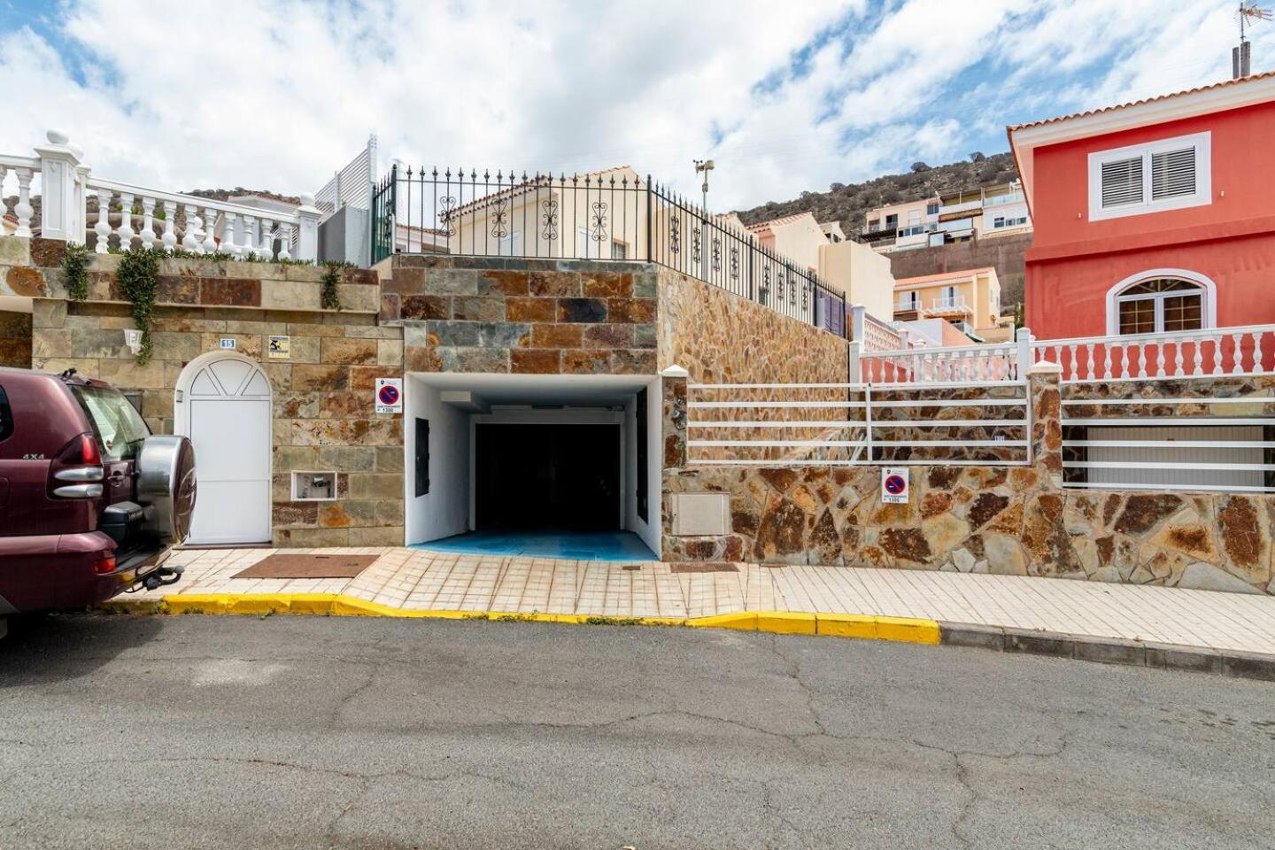Villa Aspen Gran Canaria Arguineguin Exteriör bild